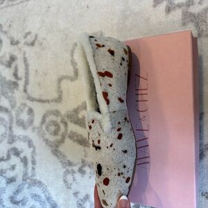 White and Brown Speckled Women’s Cozy Slippers